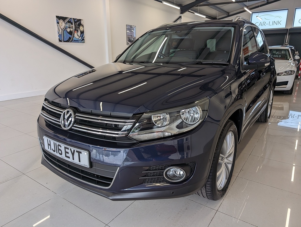 Volkswagen Tiguan Tdi Bluemotion Tech Match Edition Blue