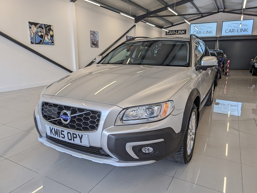 Volvo XC70 D5 Se Lux Silver