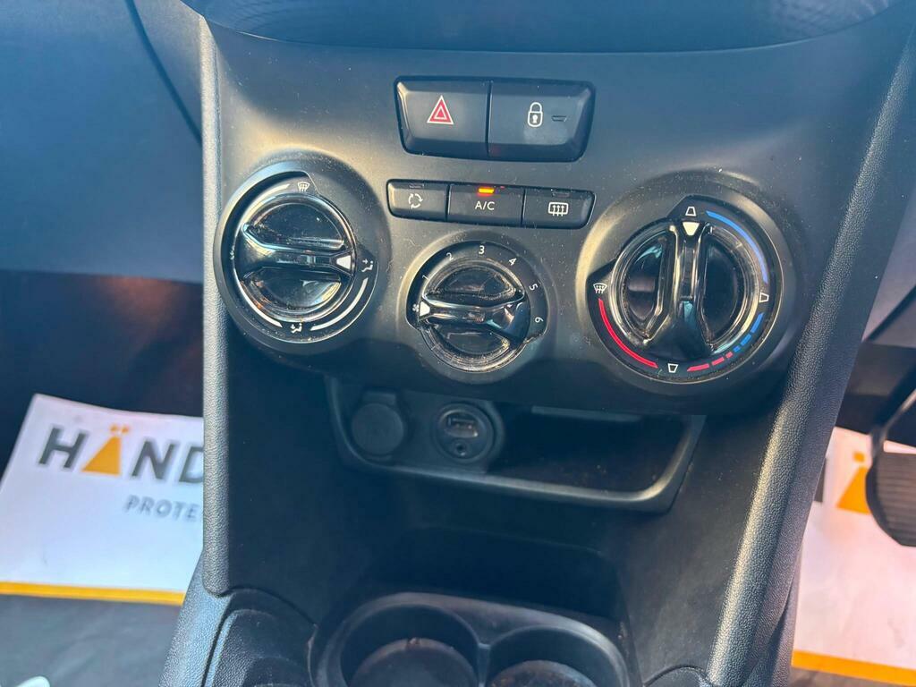 Peugeot 208 1.6 Bluehdi 100 Gt Line Red #33