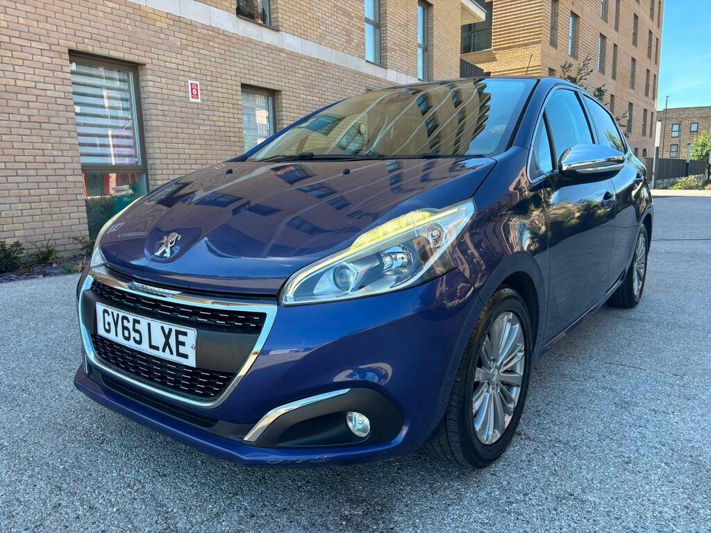 Peugeot 208 1.6 Bluehdi 100 Gt Line Red #16