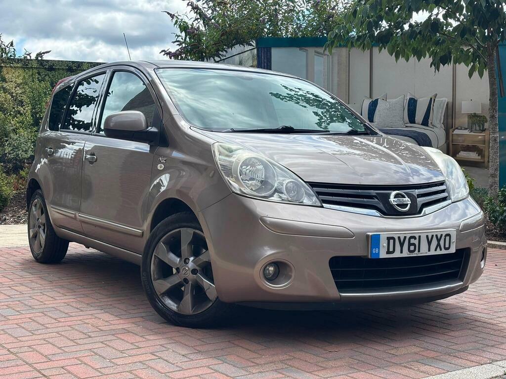 Nissan Note 1.6 16V N-tec Euro 5 Beige
