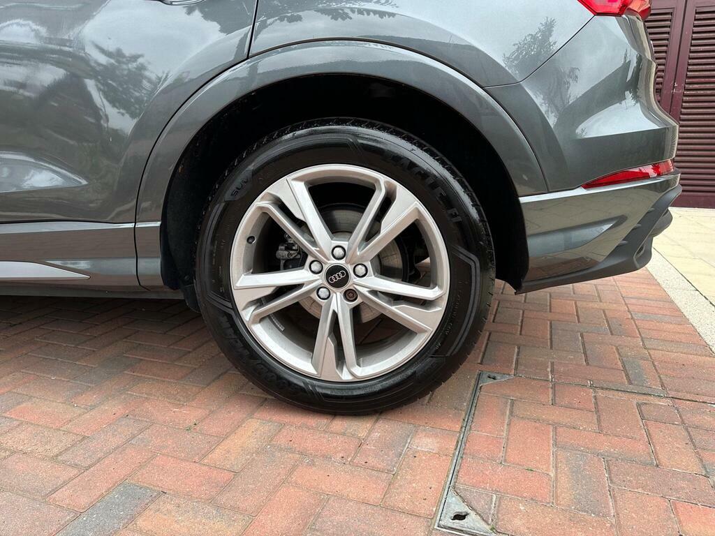 Audi Q3 1.5 Tfsi 35 Sport Suv 150 Ps Grey #16