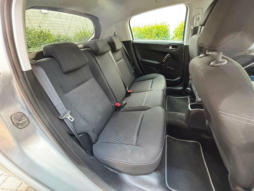 Peugeot 208 1.2 Active 82 Bhp Grey #36