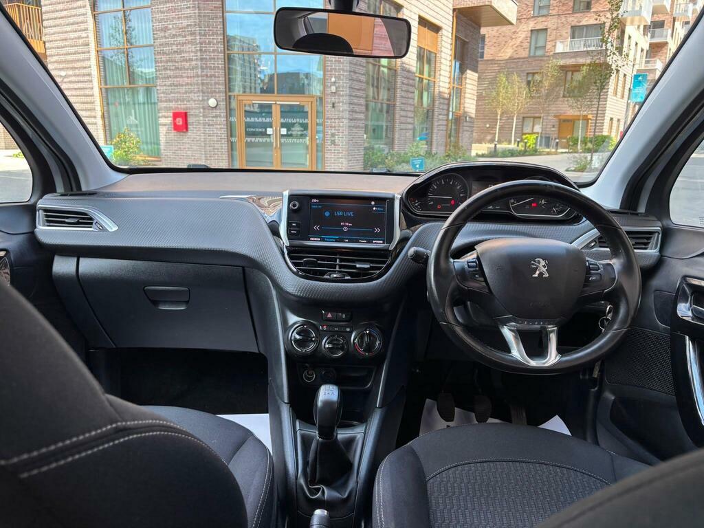 Peugeot 208 1.2 Active 82 Bhp Grey #29
