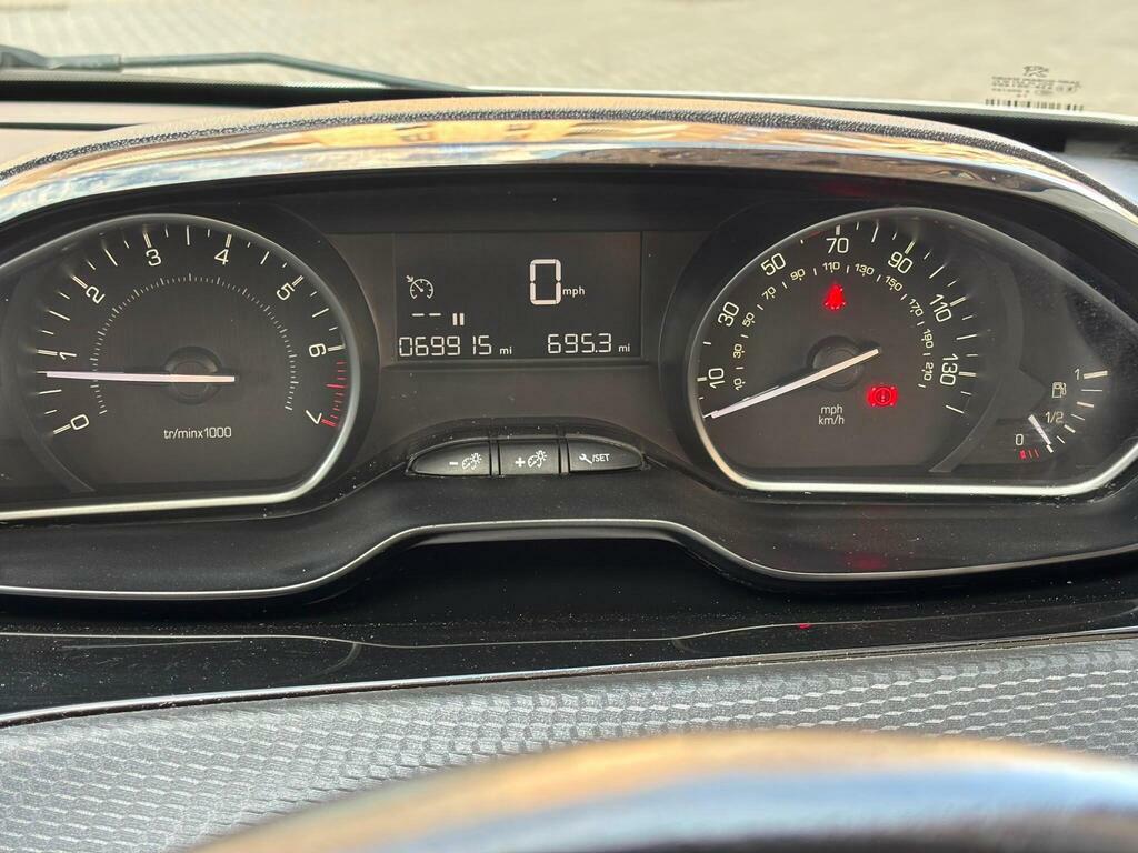 Peugeot 208 1.2 Active 82 Bhp Grey #49