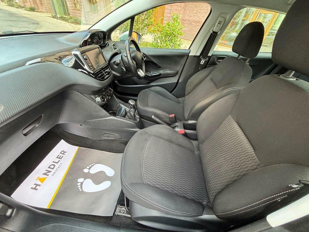 Peugeot 208 1.2 Active 82 Bhp Grey #52