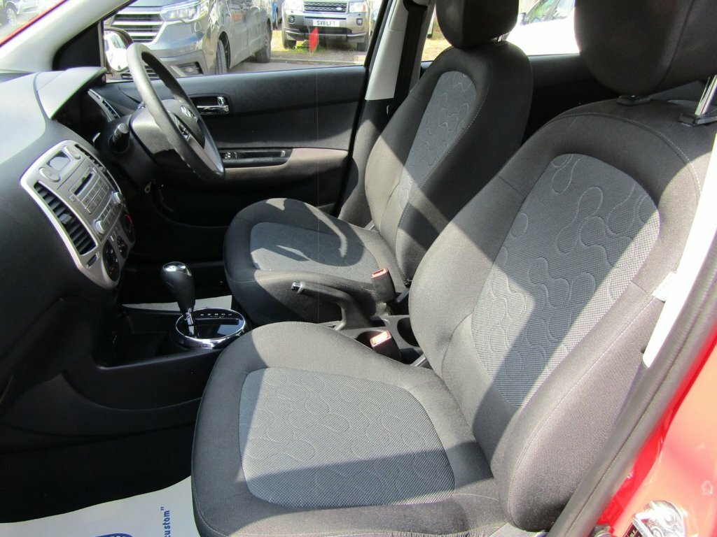 Hyundai I20 1.2 Classic Euro 5 Silver #8
