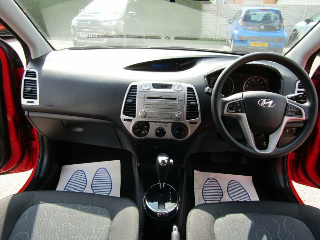Hyundai I20 1.2 Classic Euro 5 Silver #11