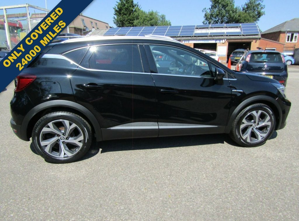 Renault Captur 1.3L Rs Line Black #3