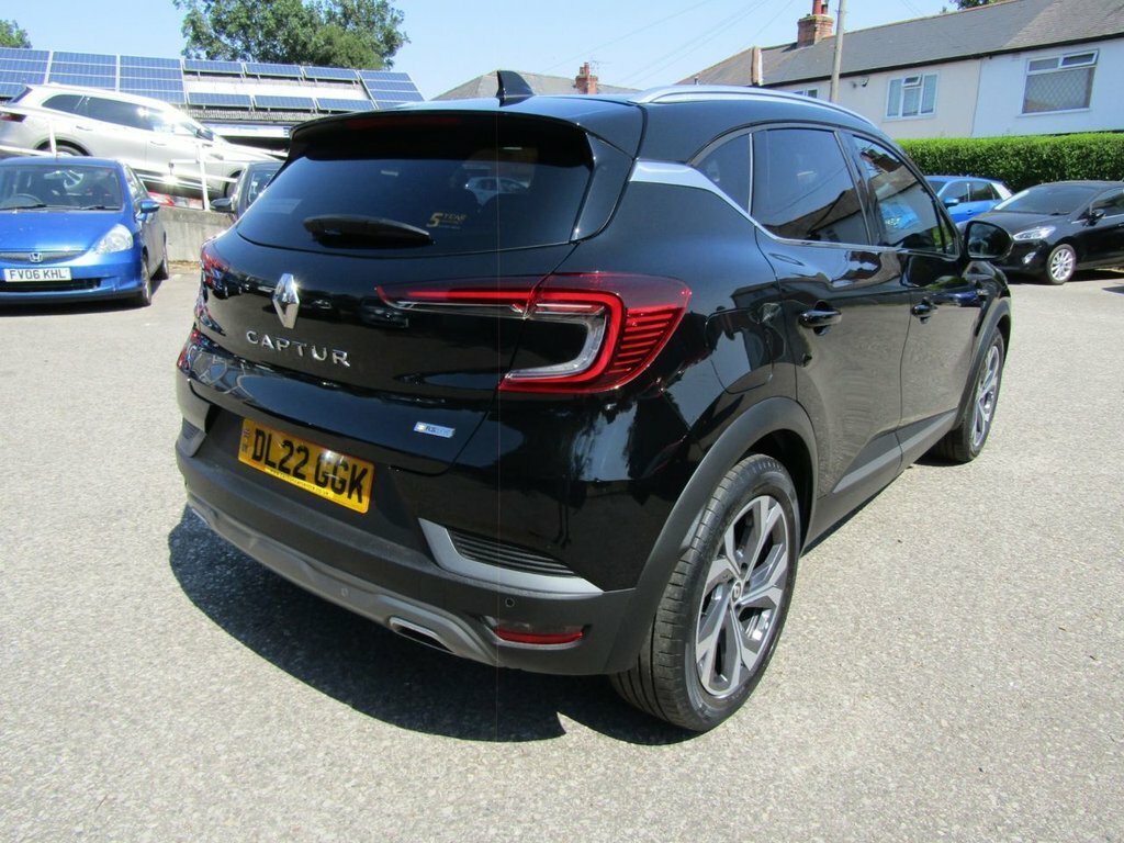 Renault Captur 1.3L Rs Line Black #4