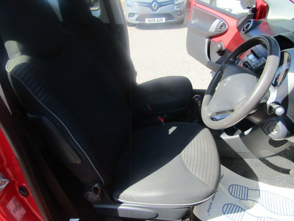 Peugeot 107 Active Blue #11
