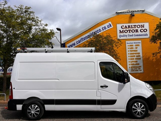 Vauxhall Movano Manual DV68WDR White #2