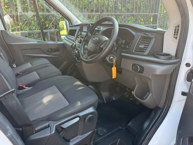 Ford Transit Custom Manual HV24NLM White #4