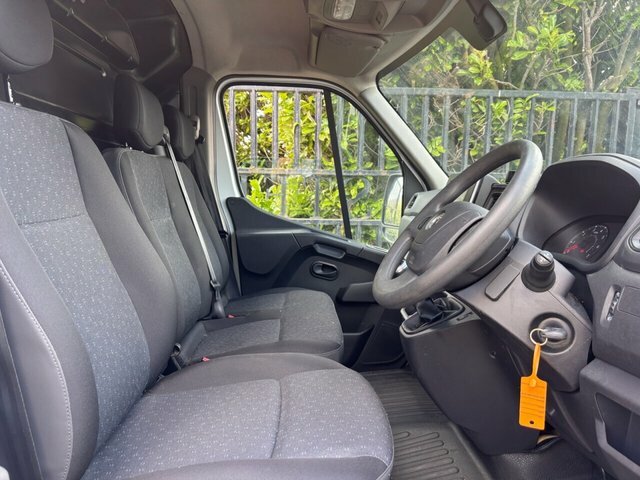 Vauxhall Movano Manual White #6