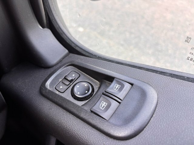 Vauxhall Movano Vauxhall Movano L3h1 Fwd Crew Cab Tipper 2.2 Tb D White #8