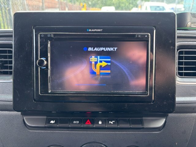 Vauxhall Movano Vauxhall Movano L3h1 Fwd Crew Cab Tipper 2.2 Tb D White #9