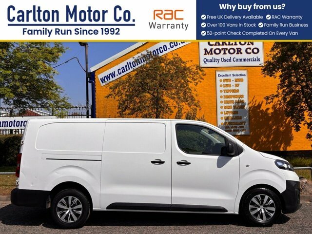 Vauxhall Vivaro Manual White #2
