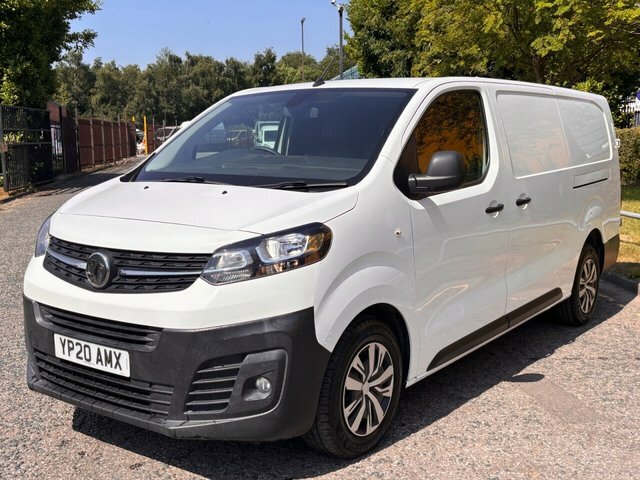 Vauxhall Vivaro Manual White #3
