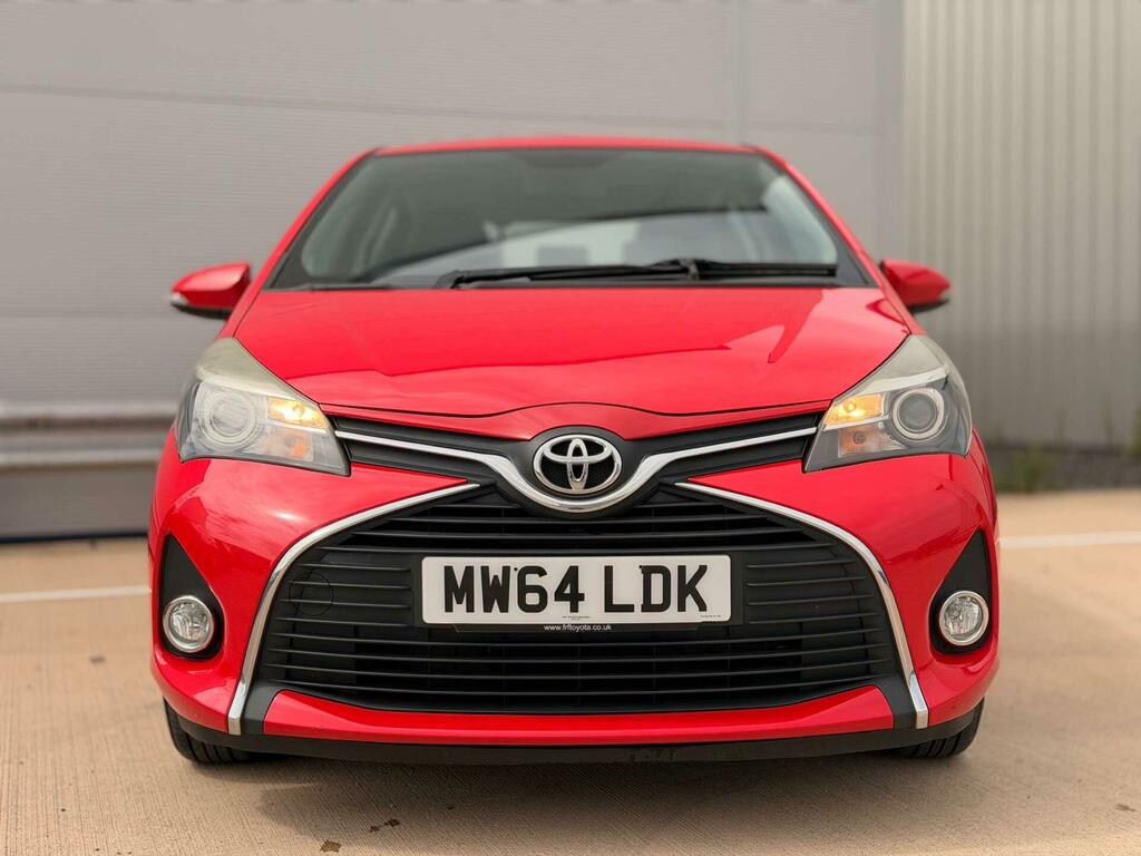 Toyota Yaris Icon Red #2