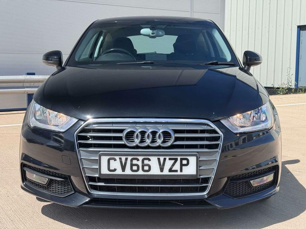 Audi A1 Sport Black #2