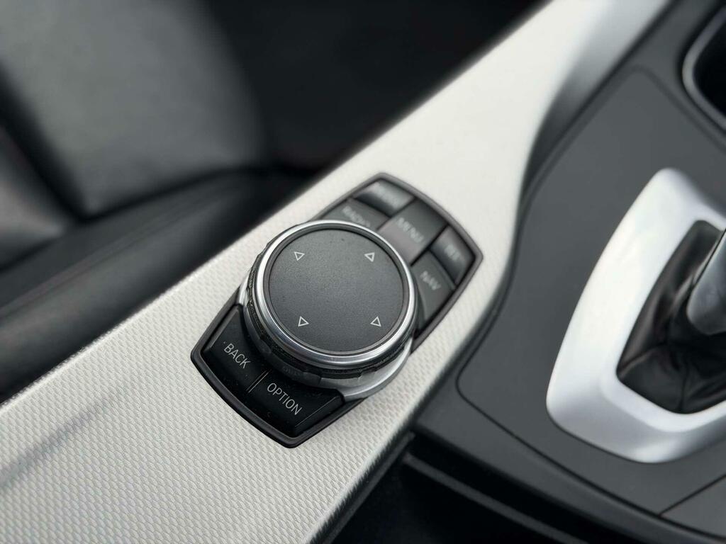 BMW 4 Series Gran Coupe 420I Xdrive M Sport White #34