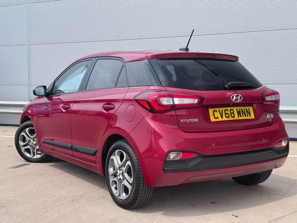 Hyundai I20 1.2 Premium Nav Euro 6 Ss CV68WNN Red #6