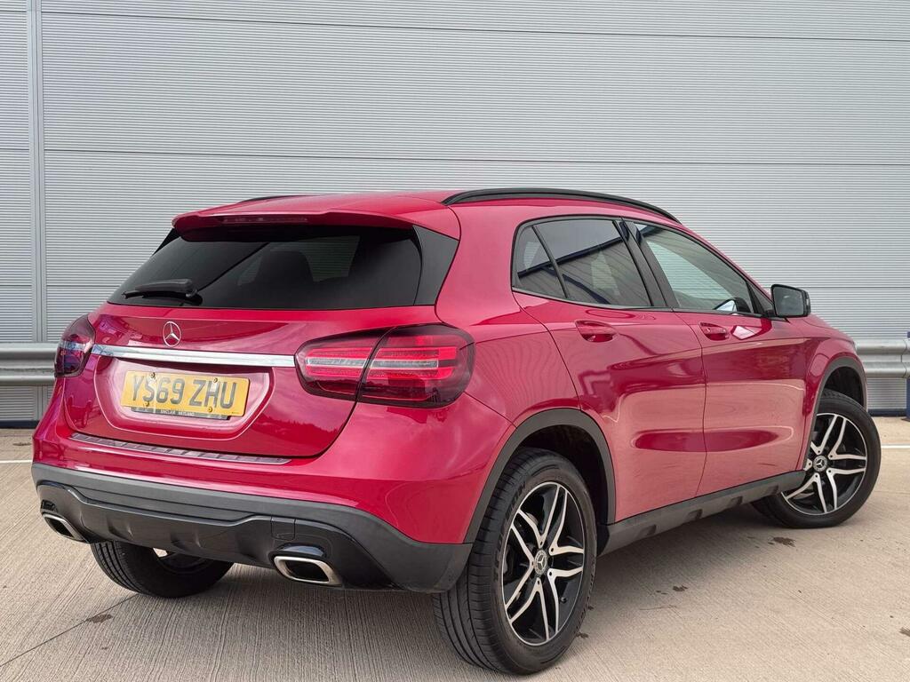 Mercedes-Benz GLA Class 1.6 Gla180 Urban Edition 7G-dct Euro 6 Ss YS69ZHU Red #6