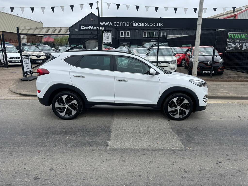 Hyundai Tucson 2.0 Crdi Blue Drive Premium Se E066CVG White #2