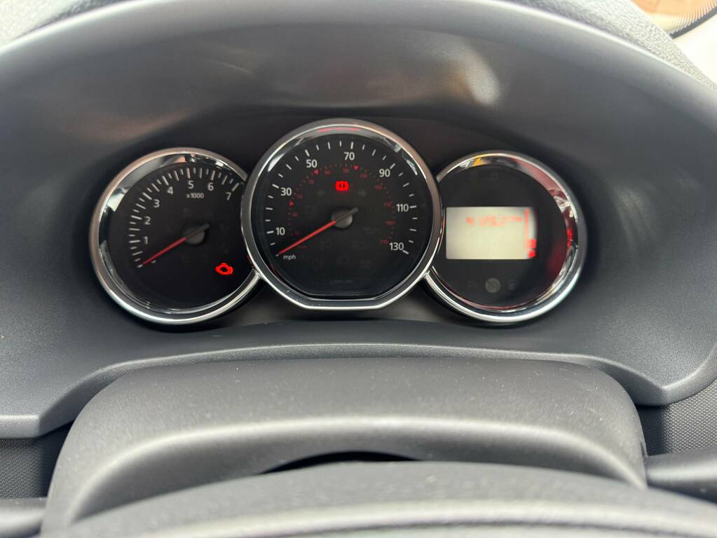 Dacia Sandero Stepway Laureate Red #15