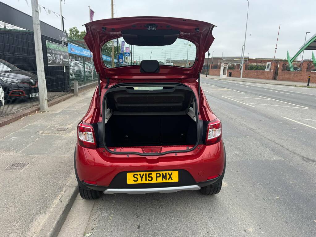 Dacia Sandero Stepway Laureate Red #7