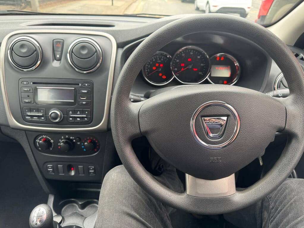 Dacia Sandero Stepway Laureate Red #12