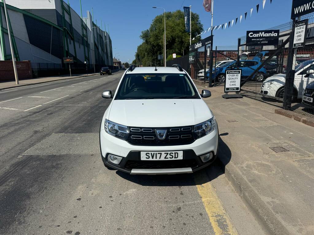 Dacia Sandero Stepway 1.5 Dci Laureate White