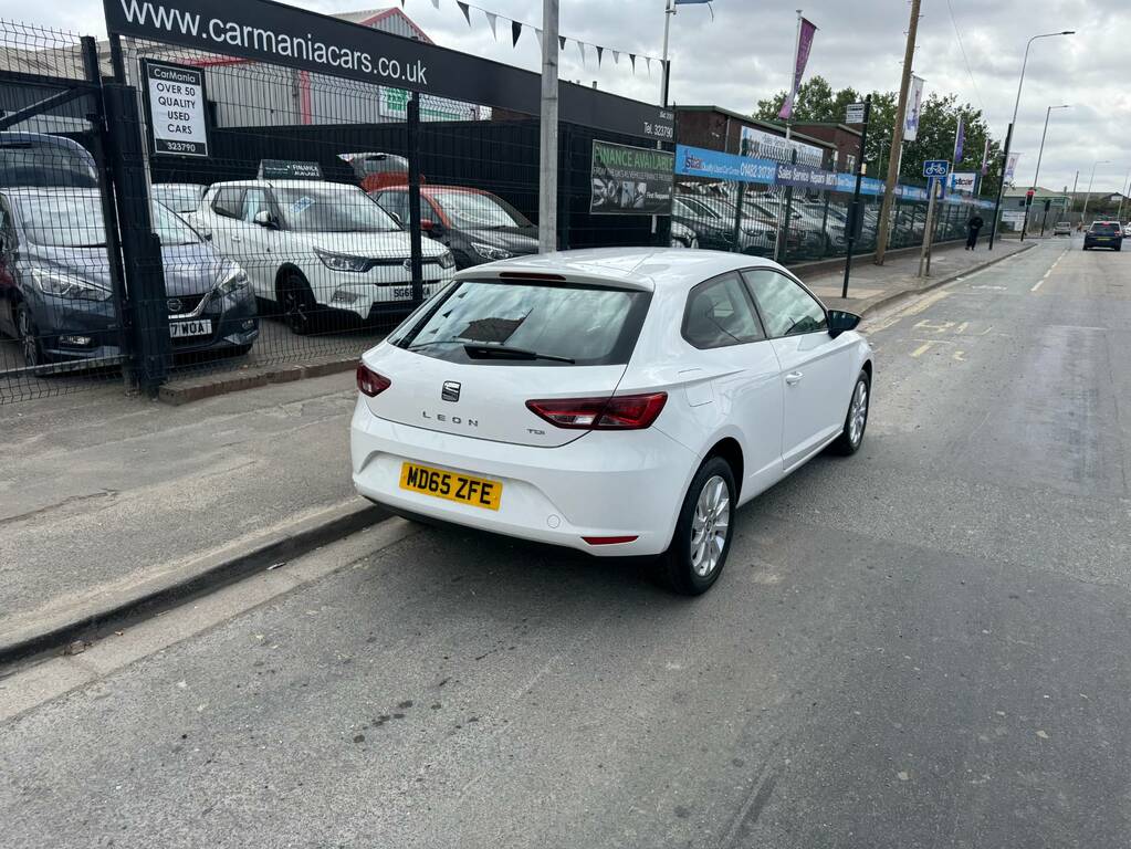 Seat Leon 1.6 Tdi 110 Se White #4