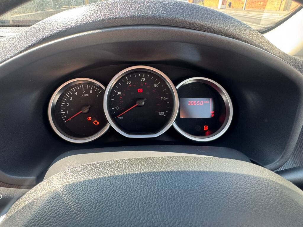 Dacia Sandero Ambiance Sce 75 White #9