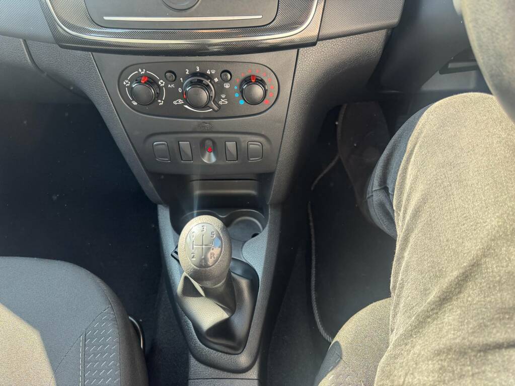 Dacia Sandero Ambiance Sce 75 White #7