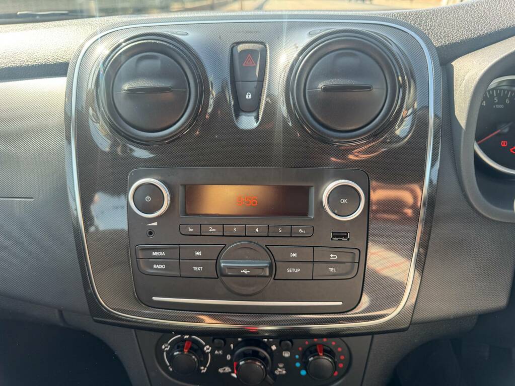 Dacia Sandero Ambiance Sce 75 White #8