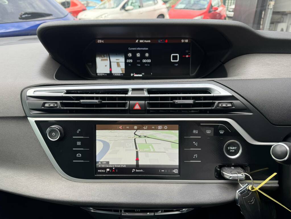 Citroen Grand C4 Picasso Mpv Red #16