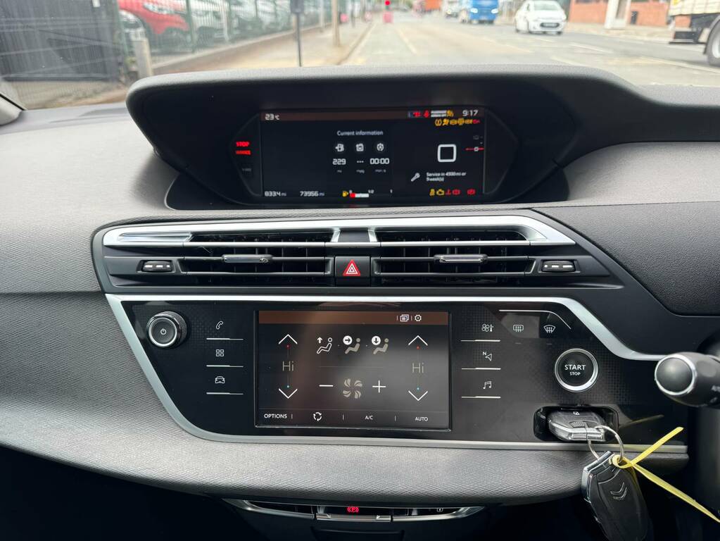 Citroen Grand C4 Picasso Mpv Red #15