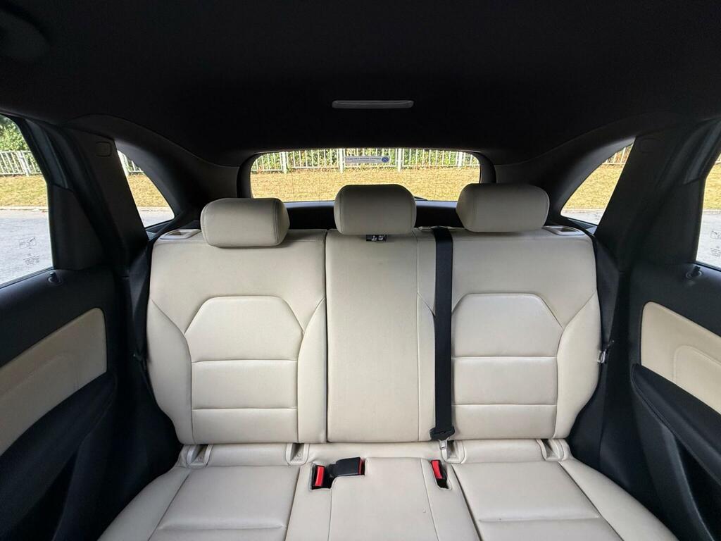 Mercedes-Benz B Class Blueefficiency Se Red #40