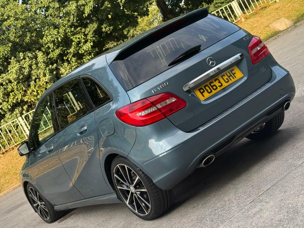 Mercedes-Benz B Class Blueefficiency Se Red #22