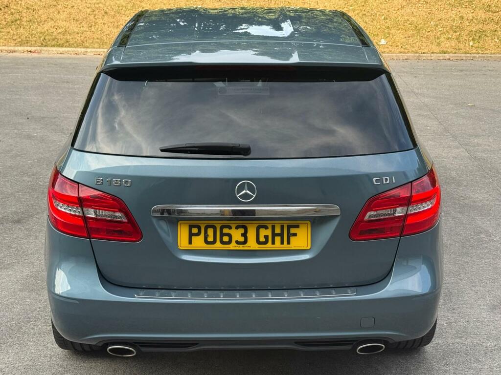 Mercedes-Benz B Class Blueefficiency Se Red #36