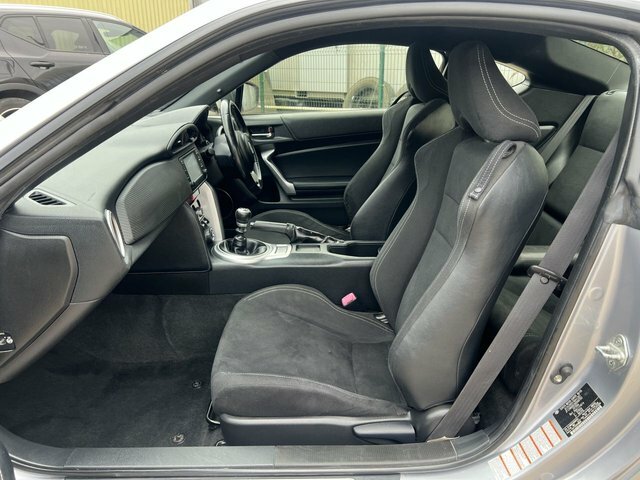 Toyota GT86 2.0 Boxer D-4s Pro Coupe Euro 6 Red #19
