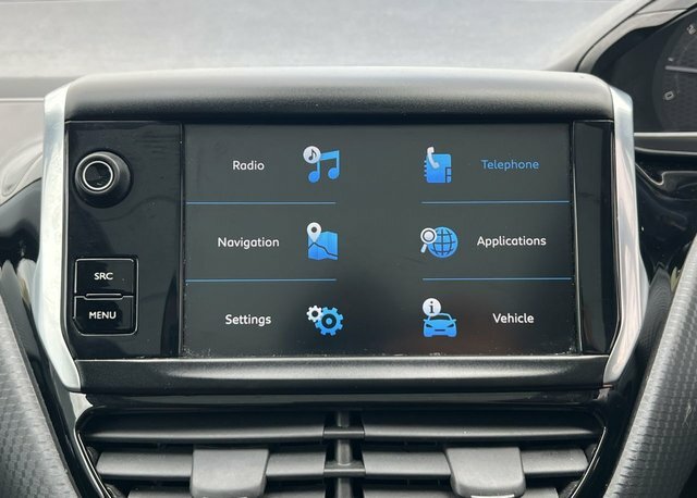 Peugeot 2008 Hatchback Grey #36