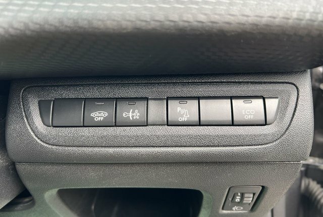 Peugeot 2008 Hatchback Grey #55