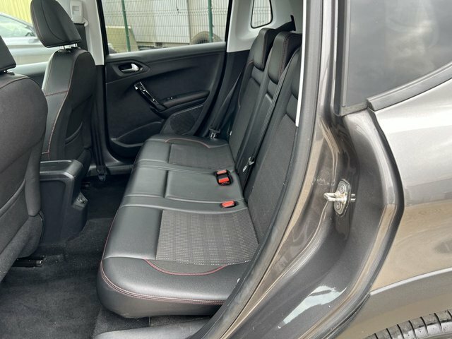Peugeot 2008 Hatchback Grey #24