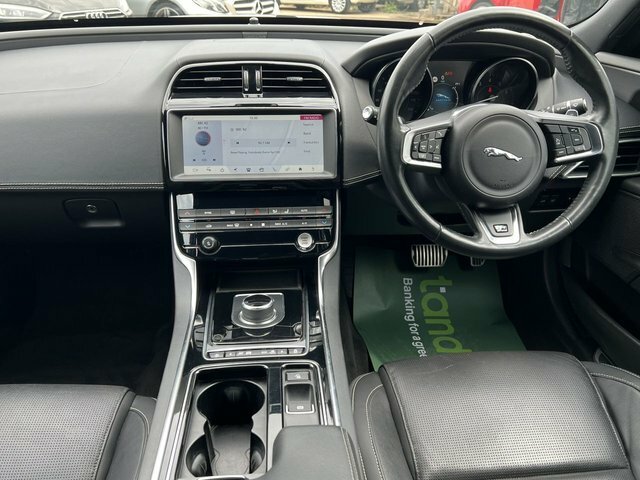 Jaguar XE R-sport Blue #29