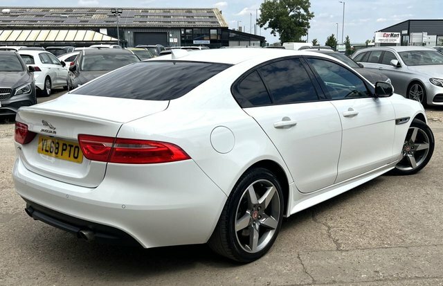 Jaguar XE 2.0I Gpf R-sport Saloon Euro 6 S White #3