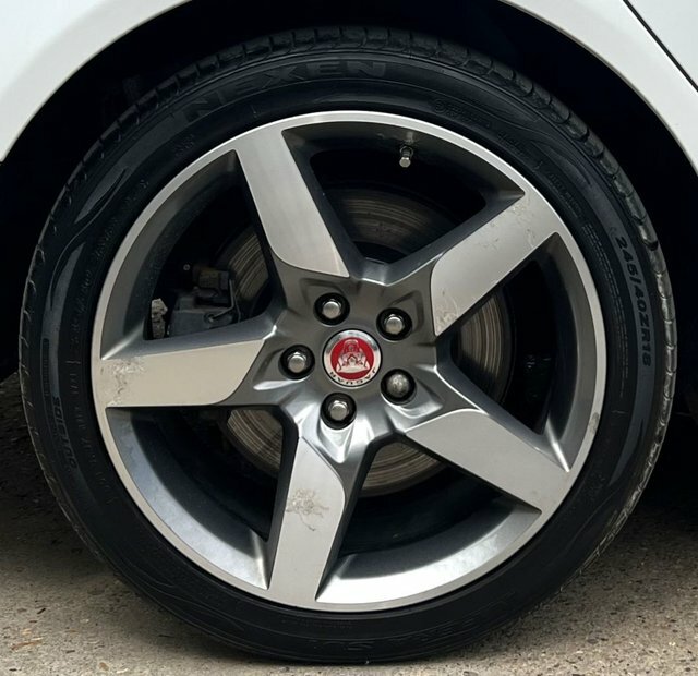 Jaguar XE R-sport Blue #10