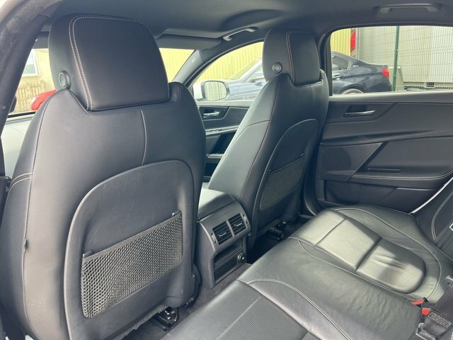 Jaguar XE R-sport Blue #27