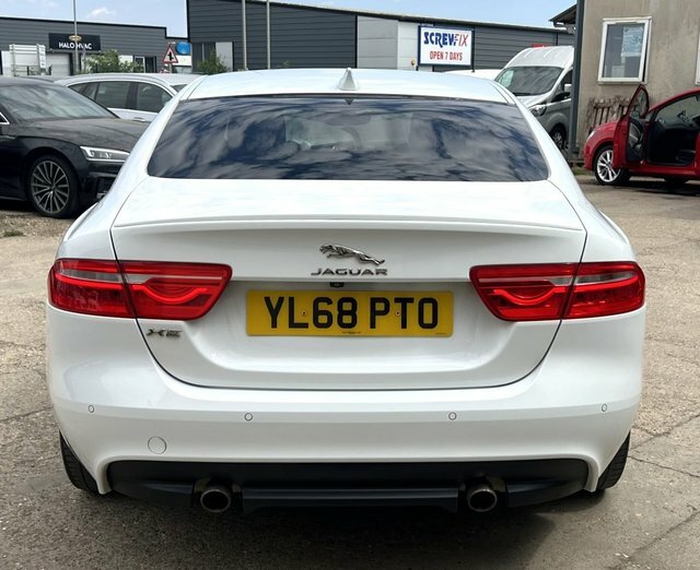 Jaguar XE 2.0I Gpf R-sport Saloon Euro 6 S White #6